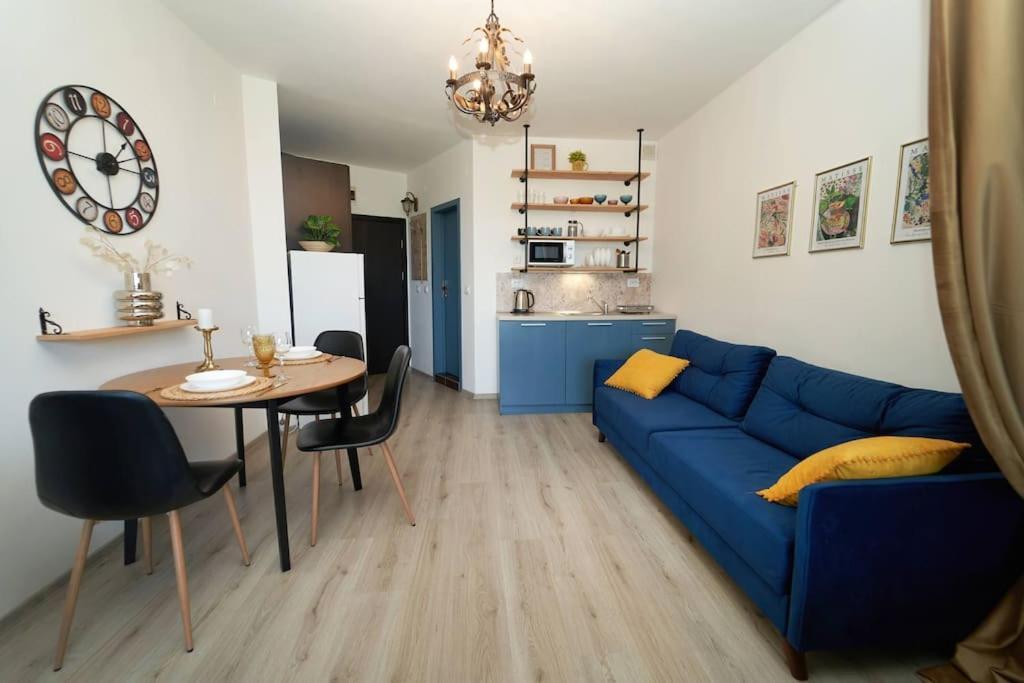 Design Studio In Atlantis Resort&Spa, Burgas Airport Extérieur photo